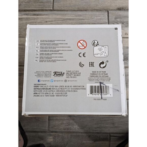 Funko POP! Disney Ezra Mini Vinyl Figure (Super-Sized) - Picture 3 of 7